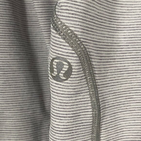 lululemon athletica Gray Quarter-Zip Sweatshirt - Picture 4 of 5